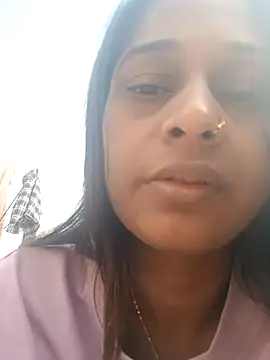 Snapshot of nehakapoor89 chatting on 12/16/25, 07:46 nehakapoor89 online show from 12/16/25, 07:46