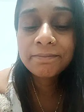 Snapshot of nehakapoor89 chatting on 01/12/26, 07:41 nehakapoor89 online show from 01/12/26, 07:41