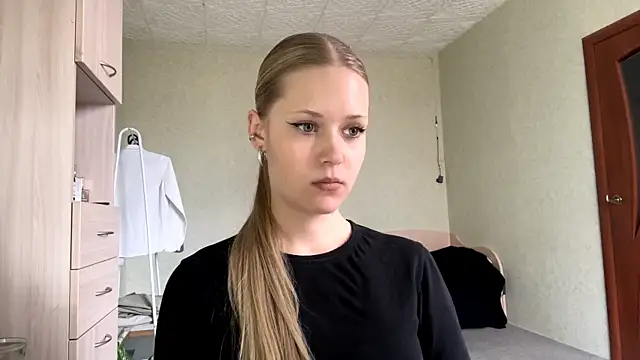 ZaidaSchwarten online show from 03/20/26, 11:37