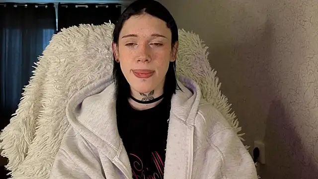 polimun online show from 04/23/26, 03:30