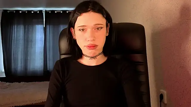 polimun online show from 04/24/26, 05:10