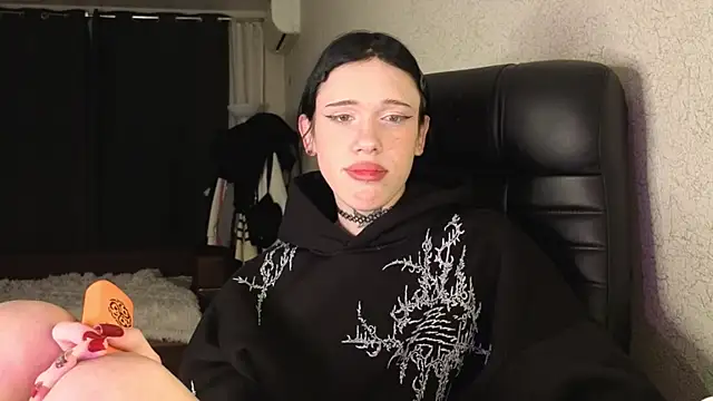 polimun online show from 04/24/26, 05:26