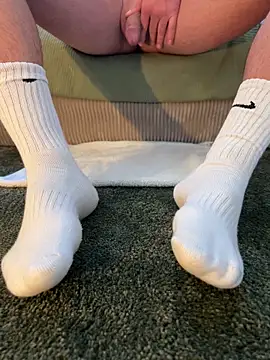 Snapshot of Krizzly666 chatting on 12/18/25, 02:12 Krizzly666 online show from 12/18/25, 02:12