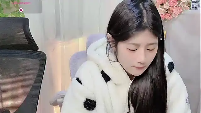 Yvonne-07 online show from 01/14/26, 12:55