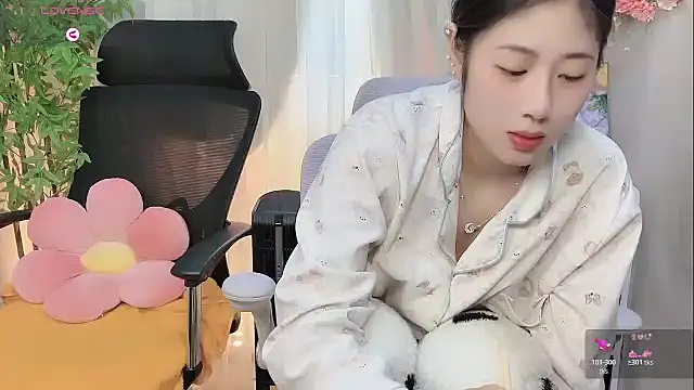 Yvonne-07 online show from 02/28/26, 08:26