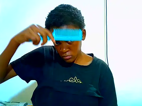 PetiteDoll 06 online show from 04/12/26, 11:04