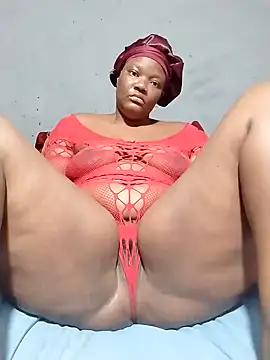 Snapshot of SexyAssQueenX chatting on 07/05/26, 01:34 SexyAssQueenX online show from 07/05/26, 01:34