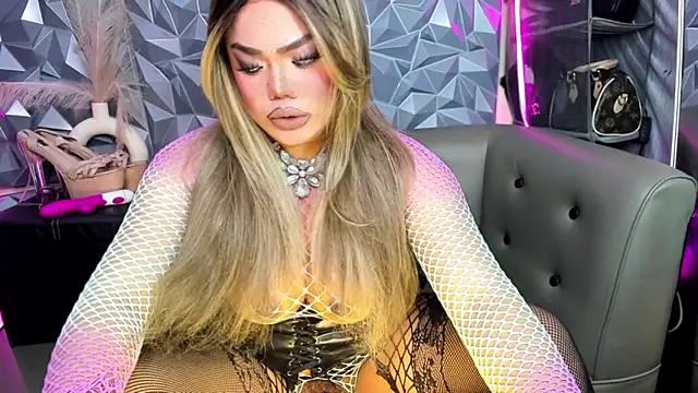 AlwaysHornyMia online show from 03/21/26, 01:16