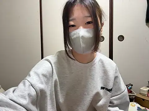 kuromi chan oo online show from 02/08/26, 08:45