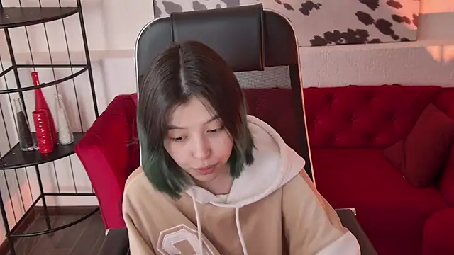 SirenMystiq online show from 04/06/26, 07:48