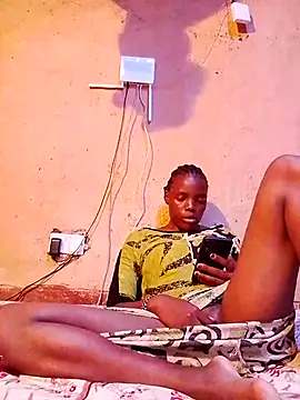 Snapshot of SEXY-NAIMA chatting on 01/08/26, 05:48 SEXY-NAIMA online show from 01/08/26, 05:48