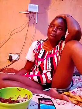 Snapshot of SEXY-NAIMA chatting on 01/09/26, 06:21 SEXY-NAIMA online show from 01/09/26, 06:21