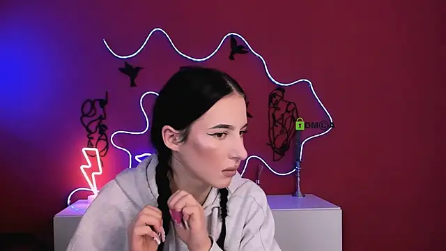alia skay online show from 06/03/26, 08:36