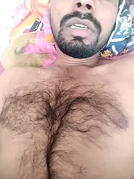 Snapshot of Teluguking143 chatting on 01/13/26, 04:18 Teluguking143 online show from 01/13/26, 04:18