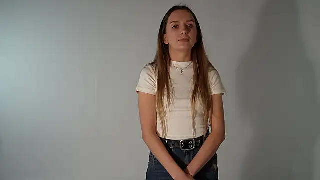 UmbraSylph online show from 03/18/26, 09:34