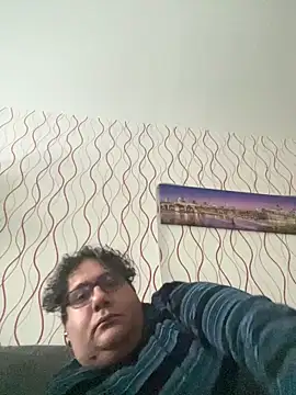 Snapshot of P0rco89 chatting on 02/16/26, 07:26 P0rco89 online show from 02/16/26, 07:26