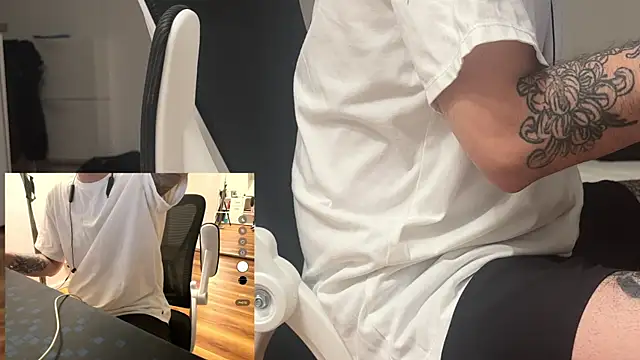 canberlinxy online show from 04/11/26, 10:25