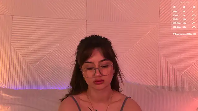 LucieBliss online show from 07/02/26, 06:25
