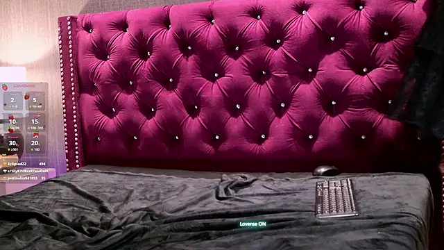 Shelly bat online show from 04/21/26, 02:51