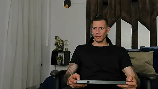 J king   online show from 01/12/26, 05:51