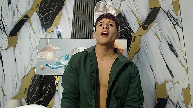 YOUNG GUYS1 online show from 02/17/26, 01:35