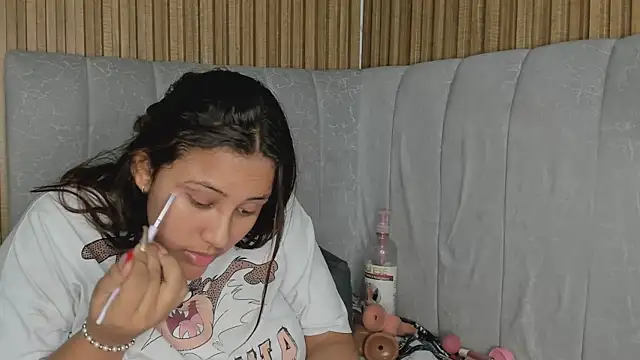 TiifanyGrey online show from 01/15/26, 02:49