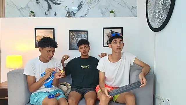 SWEET RABBIT1 online show from 12/14/25, 06:23