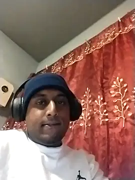 Snapshot of Mohandkim chatting on 07/15/26, 10:59 Mohandkim online show from 07/15/26, 10:59