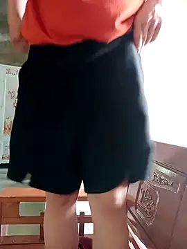 little-effy online show from 04/07/26, 06:58