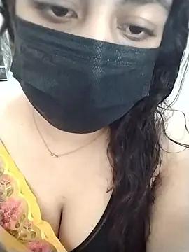 Snapshot of nosrat014 chatting on 01/09/26, 12:30 nosrat014 online show from 01/09/26, 12:30