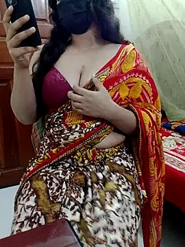 Snapshot of nosrat014 chatting on 02/17/26, 05:19 nosrat014 online show from 02/17/26, 05:19