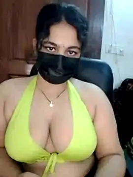 nosrat014 online show from 04/14/26, 11:38