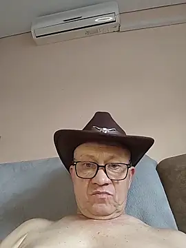 Snapshot of Sashabikros chatting on 03/08/26, 11:25 Sashabikros online show from 03/08/26, 11:25