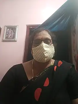 Snapshot of sarala_telugu chatting on 05/15/26, 04:47 sarala telugu online show from 05/15/26, 04:47