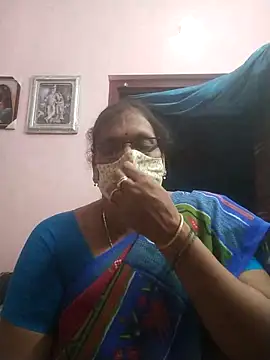 Snapshot of sarala_telugu chatting on 05/16/26, 04:06 sarala telugu online show from 05/16/26, 04:06
