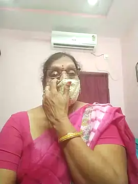 Snapshot of sarala_telugu chatting on 06/07/26, 04:33 sarala telugu online show from 06/07/26, 04:33