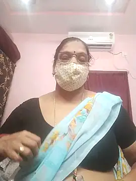 Snapshot of sarala_telugu chatting on 06/09/26, 04:51 sarala telugu online show from 06/09/26, 04:51