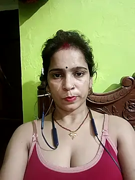 Lali-laila online show from 04/22/26, 05:25