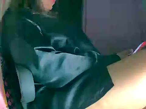 butterflyslay online show from 12/13/25, 09:09