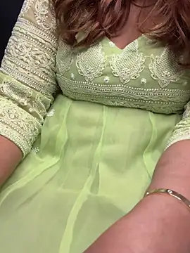 butterflyslay online show from 02/03/26, 02:53