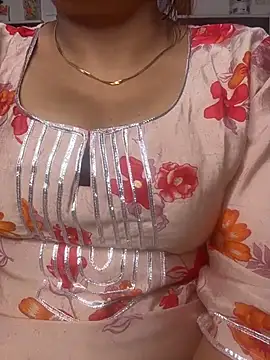 butterflyslay online show from 02/17/26, 02:30