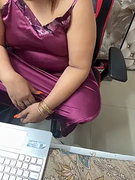 butterflyslay online show from 04/21/26, 01:42