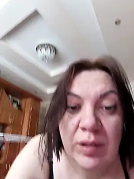 Snapshot of LimonLoveqw chatting on 02/02/26, 05:39 LimonLoveqw online show from 02/02/26, 05:39