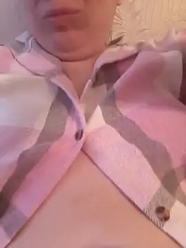 LimonLoveqw online show from 04/06/26, 02:40