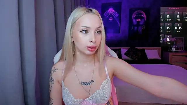 LanaMiracle online show from 02/07/26, 04:05