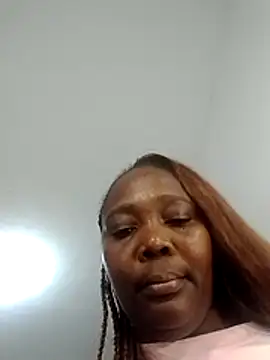Snapshot of NikollSalas chatting on 07/21/26, 02:36 NikollSalas online show from 07/21/26, 02:36