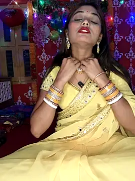 Sweet-priyaa online show from 04/03/26, 01:03