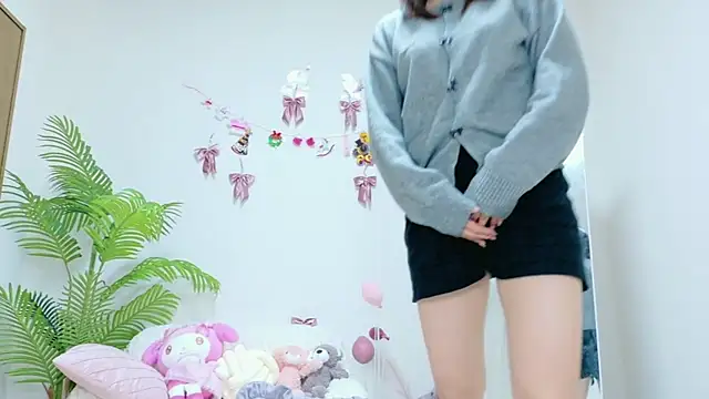 Snapshot of ayu-jpnk chatting on 04/06/26, 12:06 ayu-jpnk online show from 04/06/26, 12:06