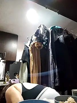 Divine Pouvoir online show from 02/17/26, 08:04