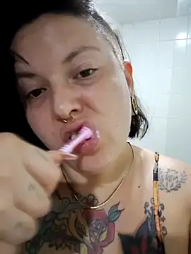 Divine Pouvoir online show from 02/22/26, 08:18